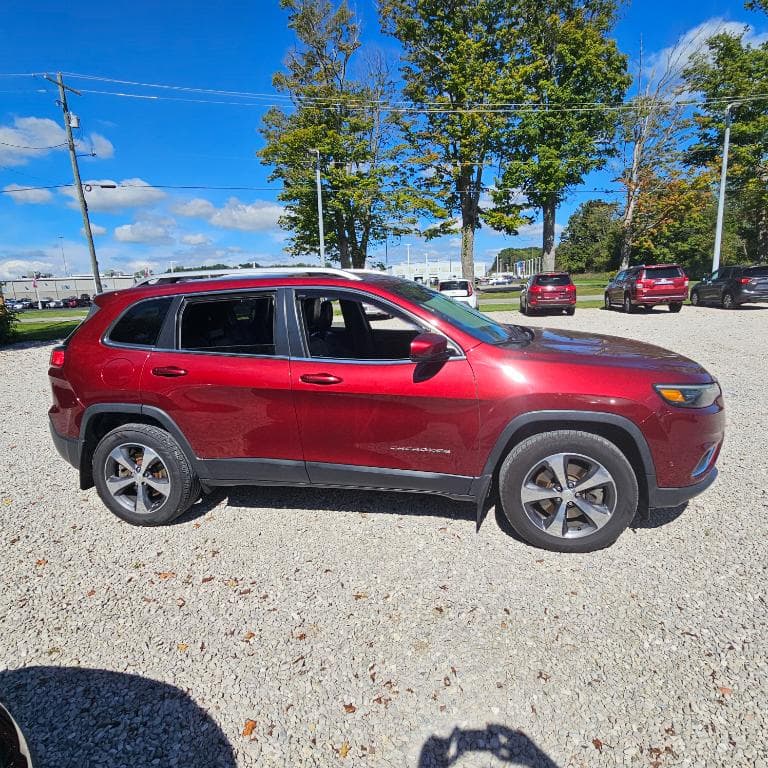 Photo 4 of 2019 Jeep Cherokee Limited
