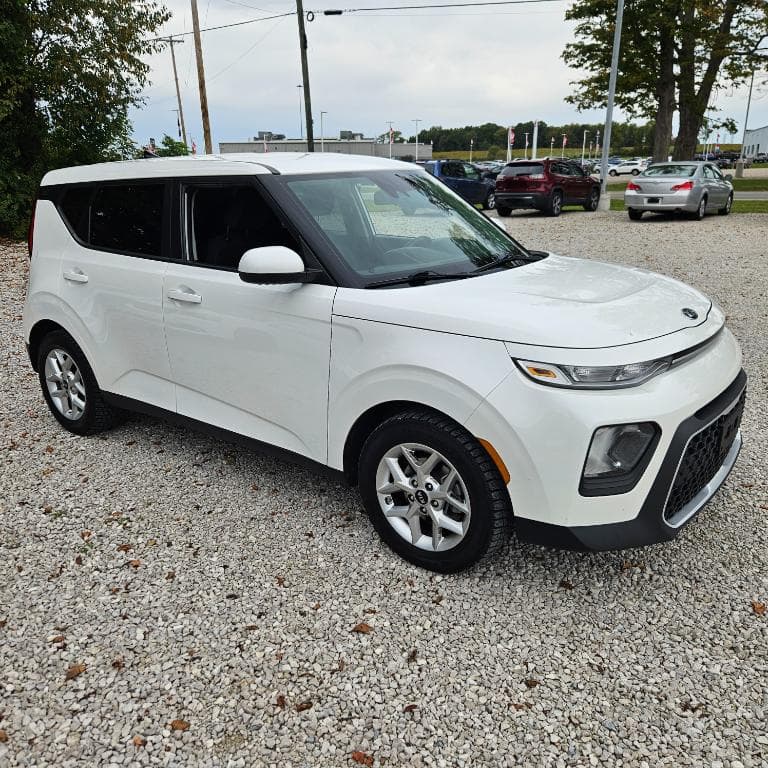 Photo 3 of 2020 Kia Soul S