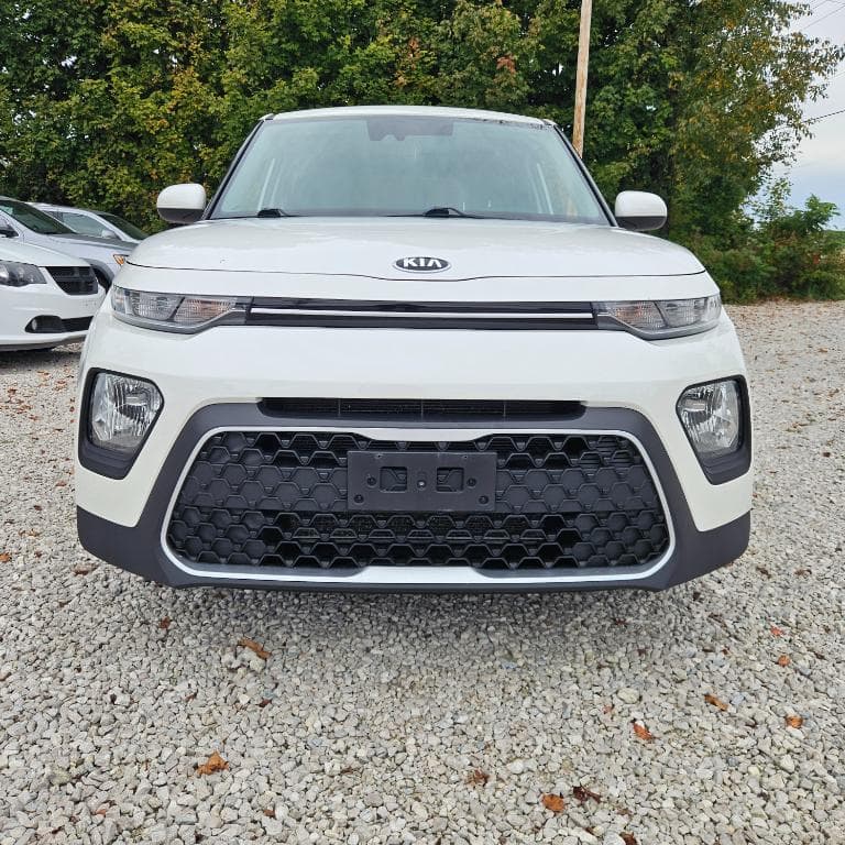 Photo 1 of 2020 Kia Soul S