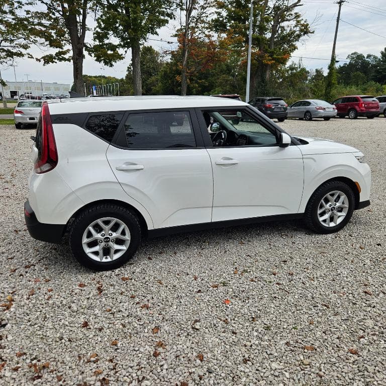 Photo 4 of 2020 Kia Soul S